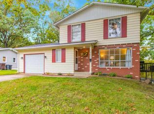 3603 W Compton Ct, Peoria, IL 61615