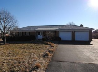 98 Wakeland Dr, Stephens City, VA 22655