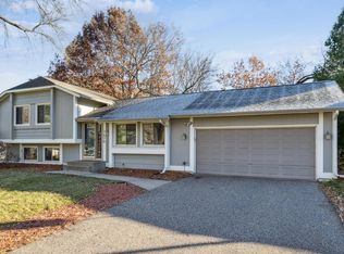 7670 Berkshire Way, Maple Grove, MN 55311