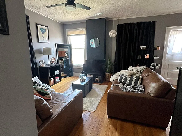 4907 California St #5 — Photo 3