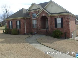527 Overlook Rd, Fultondale, AL 35068