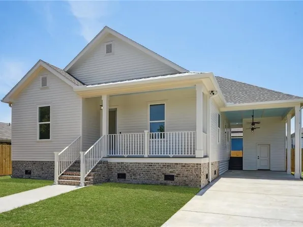 3805 Norwood Dr, Chalmette, LA 70043
