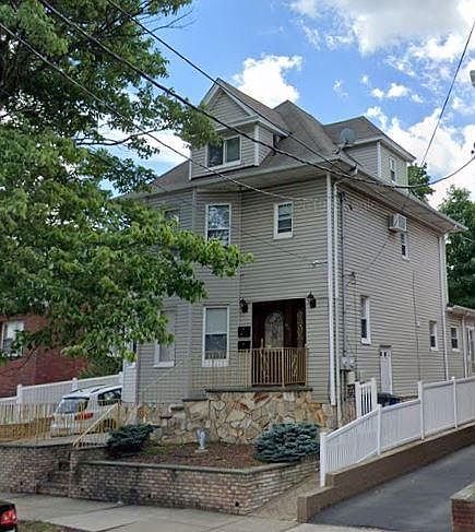 1st image of 612 New Jersey Ave #2