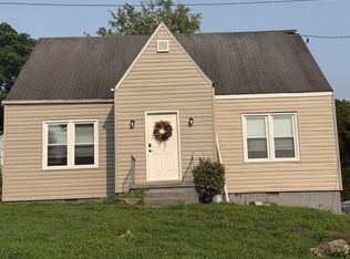1206 Westwood Dr, Charleston, WV 25302
