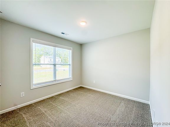 5th image of 267 Emily Lot 32