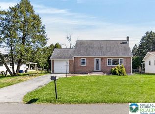 1455 Wynnewood Dr, Bethlehem, PA