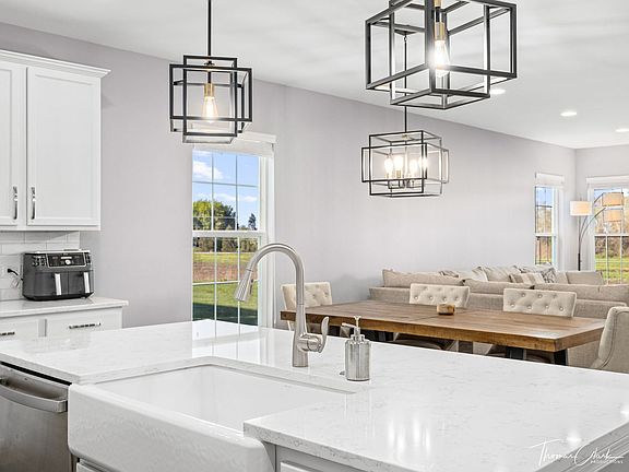 3rd image of 23549 N Birkdale Dr
