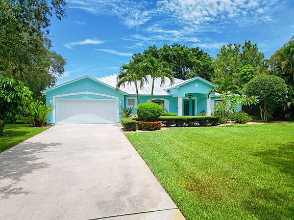 3rd image of 631 SE Norsemen Drive