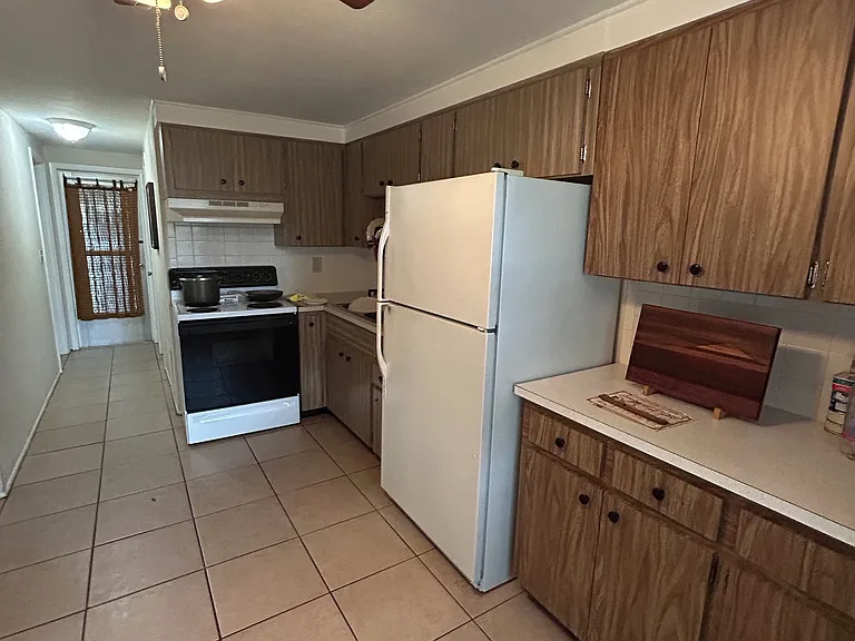 184 S New York Ave #1 — Photo 3