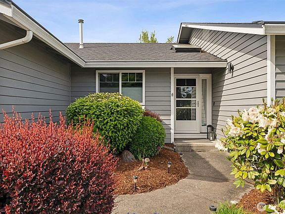 2nd image of 5610 39th Avenue SE