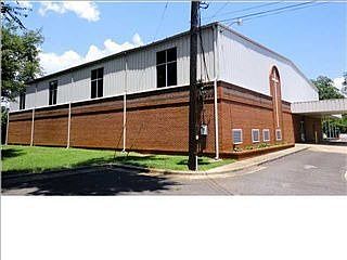 5th image of 128 39th St E