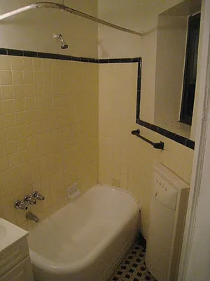 Rented by City Connections Realty | media 3