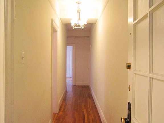4th image of 1053 Bush St APT 9