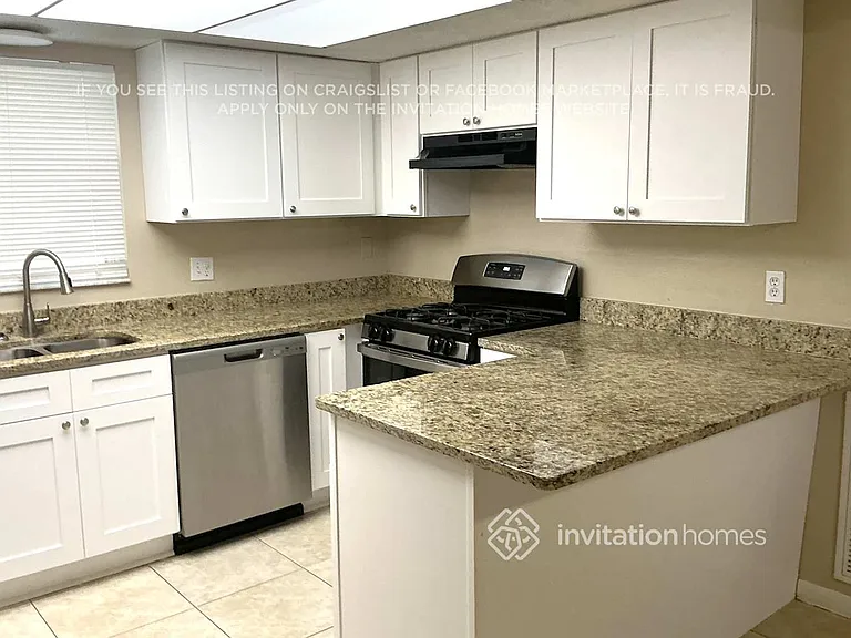 12332 Monarch Cir — Photo 8