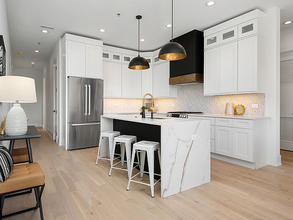 2nd image of 1767 W Rosehill Dr #204