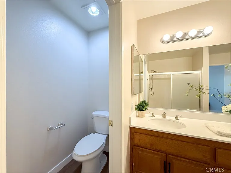 1034 Romney Dr — Photo 28