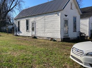 2812 C St, Evansville, IN 47712