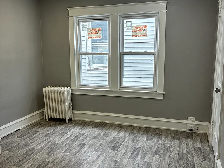 573A S Main St #A — Photo 4