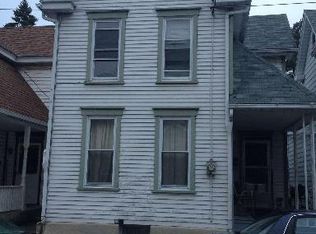 131 E Vine St, Chambersburg, PA 17201
