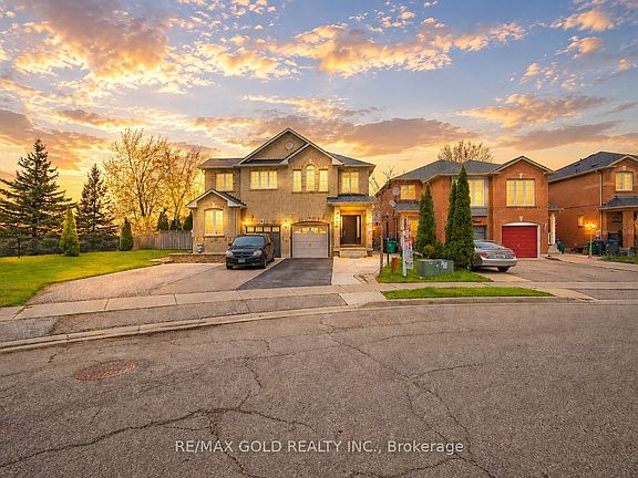 2nd image of 44 Baha Cres