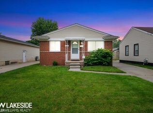8683 Lozier Ave, Warren, MI 48089