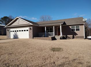 660 Log Cabin Rd, Buchanan, TN 38222