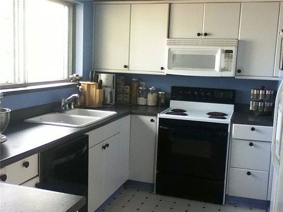 2nd image of 29134 43rd Ave S