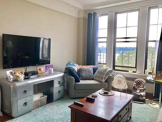 Rented by 24 7 NYC Realty Inc. | media 7