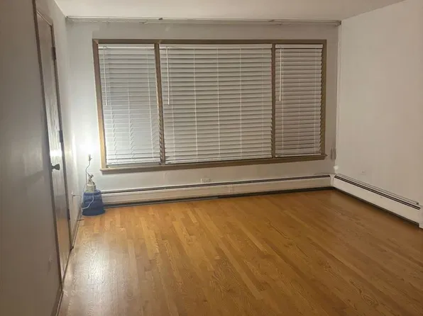 6026 S Kilbourn Ave #2, Chicago, IL 60629