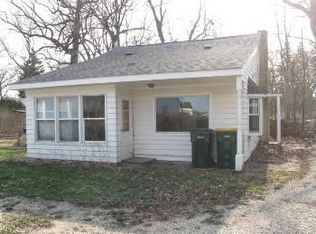 115 S Cogswell Dr, Silver Lake, WI 53170