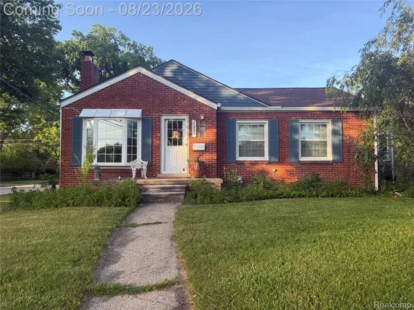 4260 Cooper Ave, Royal Oak, MI 48073