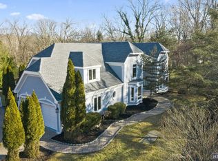 480 W Saddle River Rd, Upper Saddle River, NJ 07458