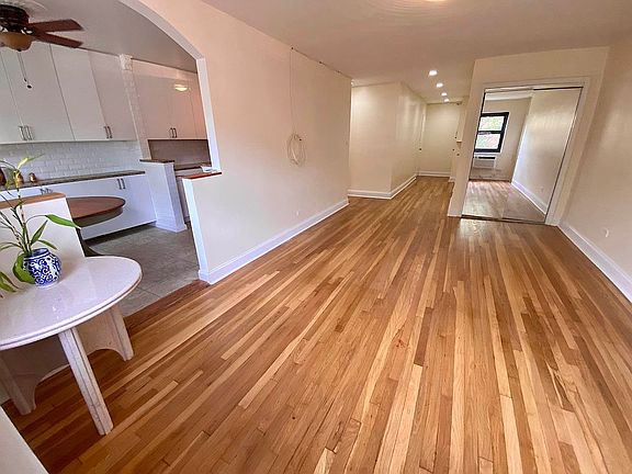 5th image of 94-06 59th Ave #6C