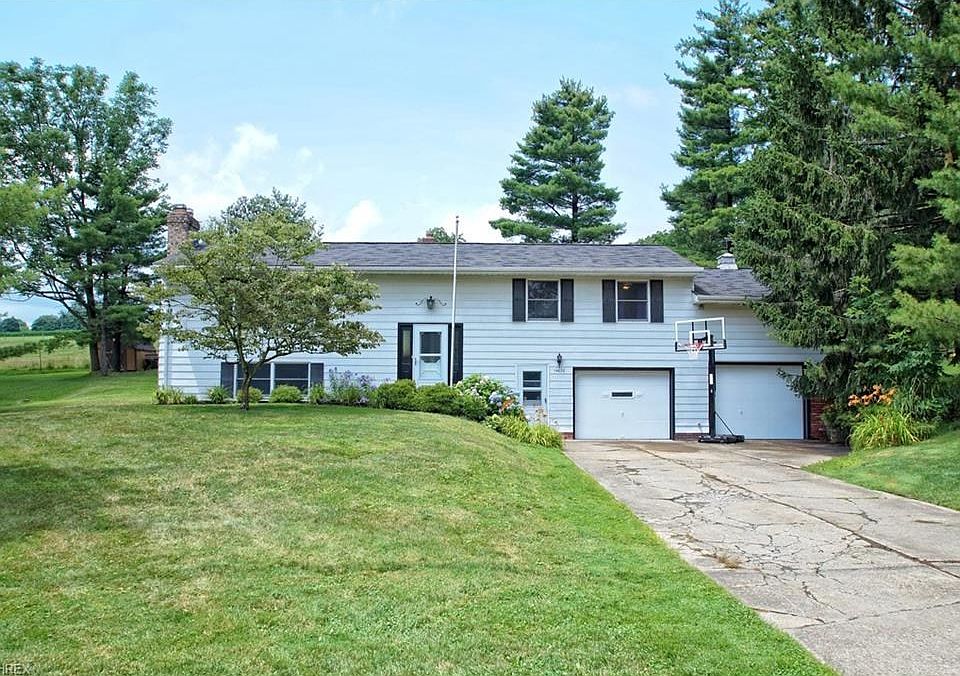 1st image of 14638 Evergreen Dr