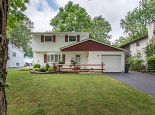 5643 N Meadows Blvd, Columbus, OH 43229