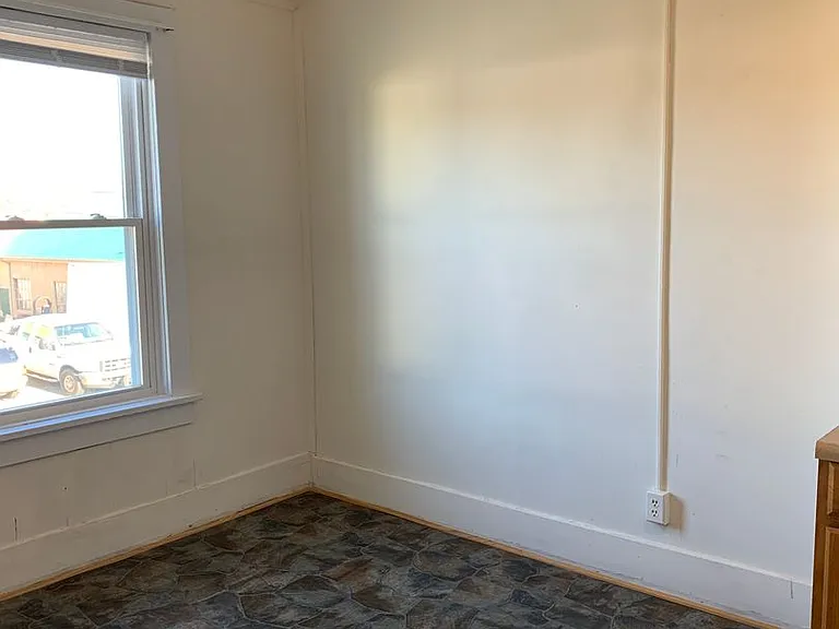 823 Main St #3 — Photo 5