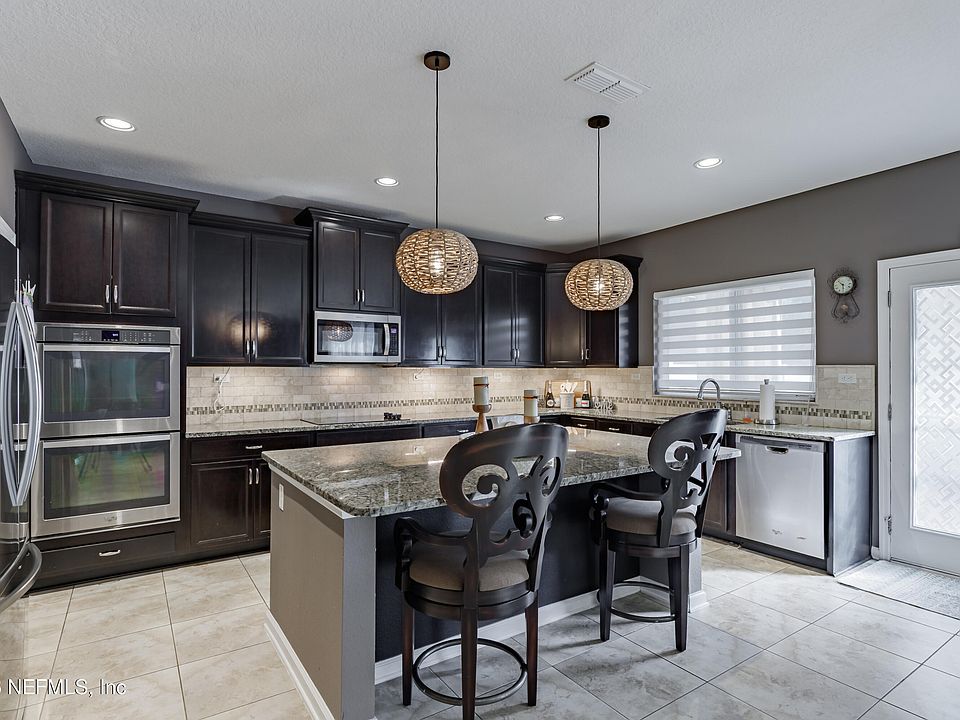 1st image of 1252 LUFFNESS Drive