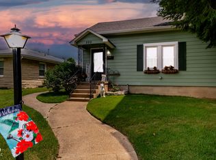 220 Lee Blvd, Seymour, IN 47274