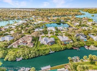 5 Cache Cay Dr, Vero Beach, FL 32963