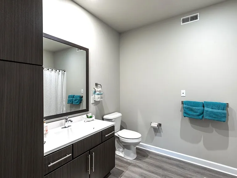 Solara Luxury Apartments — Photo 7
