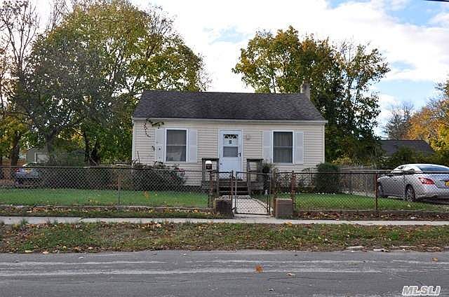 1st image of 34 E Booker Ave