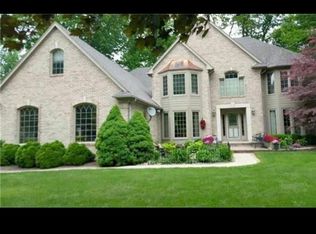 53698 Wellington Dr, Shelby Township, MI 48315