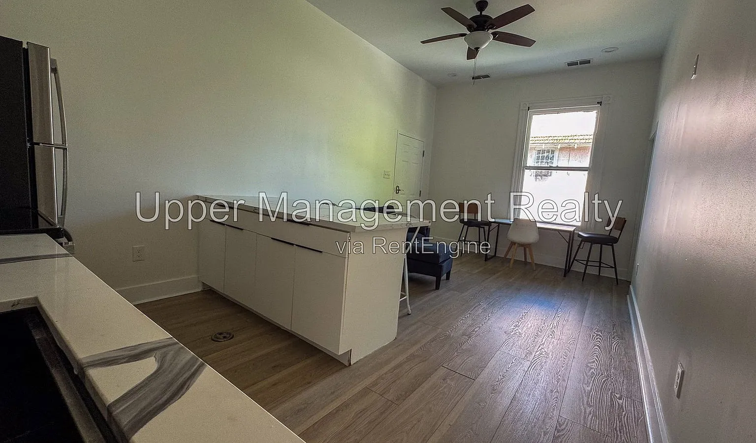 4 bed, 2.0 bath, $4,500 — Photo 4