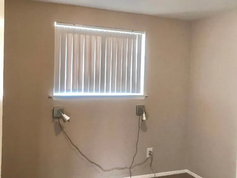 2828 Deake Ave — Photo 8