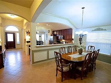 4th image of 2510 Palm Harbour Dr