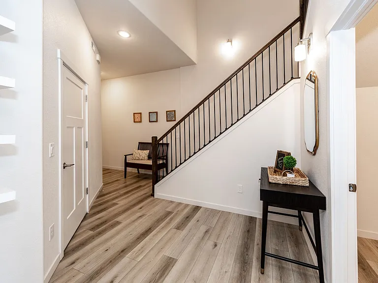 5738 Villa Lorenzo Dr — Photo 11