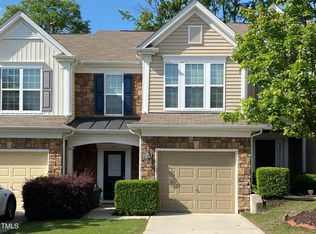 1135 Kingston Grove Dr, Cary, NC 27519