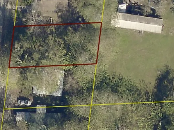 413 SE Lomond Ave, Lake City, FL 32025