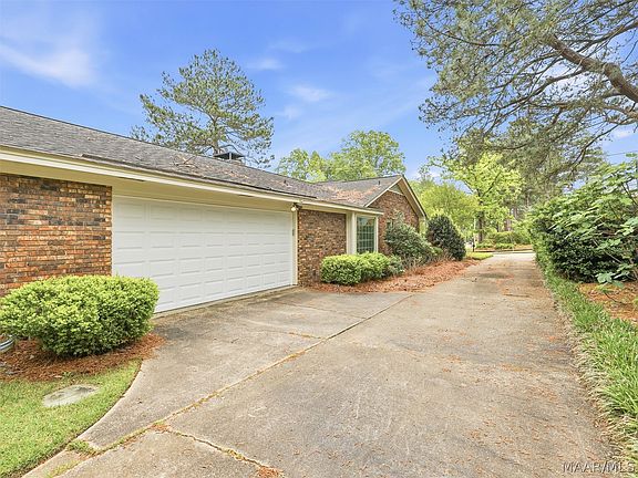 4th image of 3621 Lancaster Ln