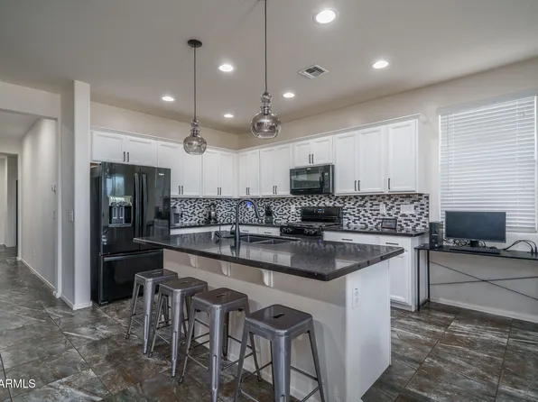 17275 W MIAMI Street, Goodyear, AZ 85338